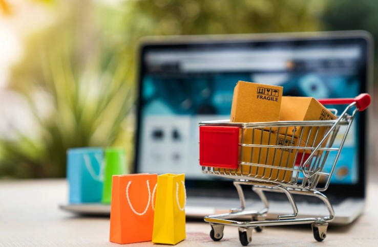 Can you buy vinyl flooring online during Black Friday in the UK