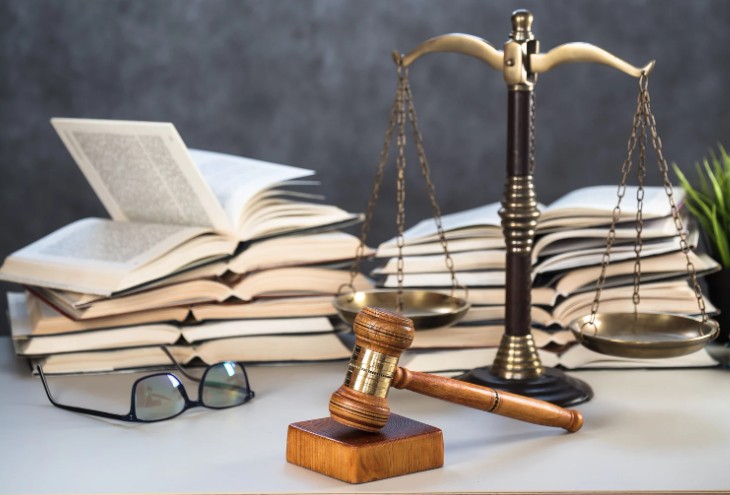 How to Avoid Dismissal for Gross Misconduct? – Employers UK Law