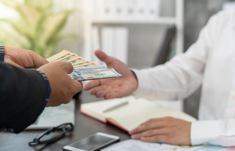 Can You Earn More with Certifications Instead of Degrees